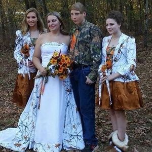 Meet your Posher, Carrie